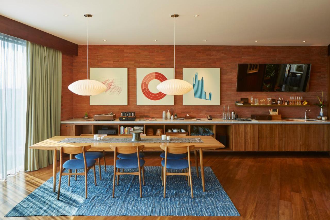 Potato Head Suites & Studios Seminyak Exterior foto A kitchen in a private home