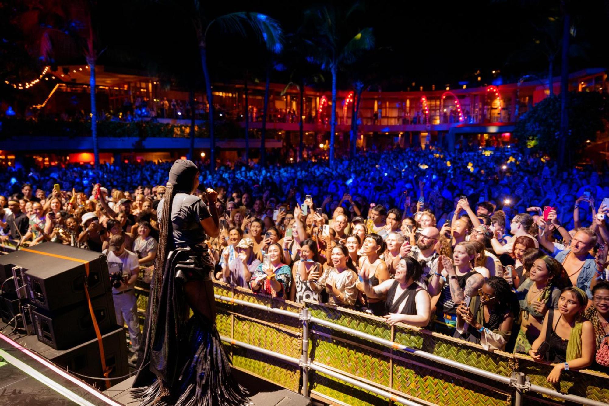 Potato Head Suites & Studios Seminyak Exterior foto The 2011 edition of the festival