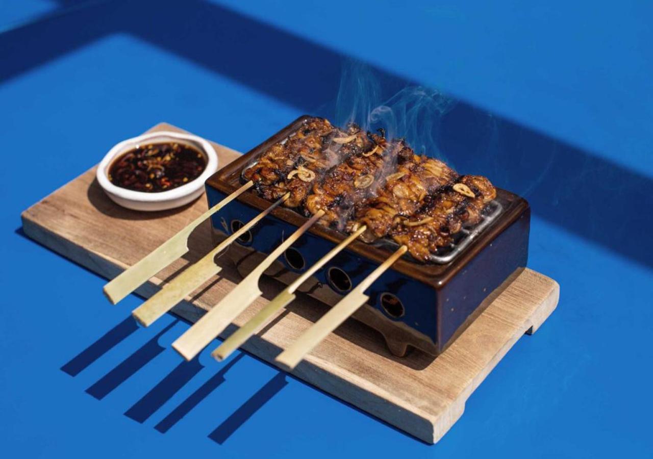 Potato Head Suites & Studios Seminyak Exterior foto A small tabletop grill